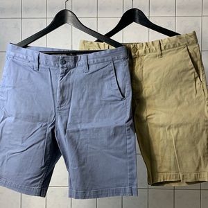 Two men’s medium DC straight shorts 32